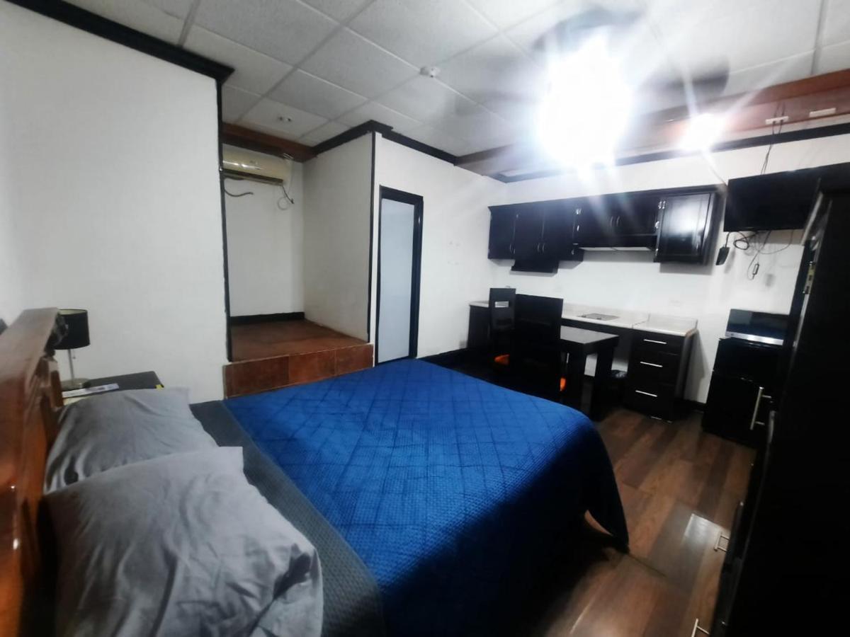 Hotel Garcias Suites, Linares Ngoại thất bức ảnh