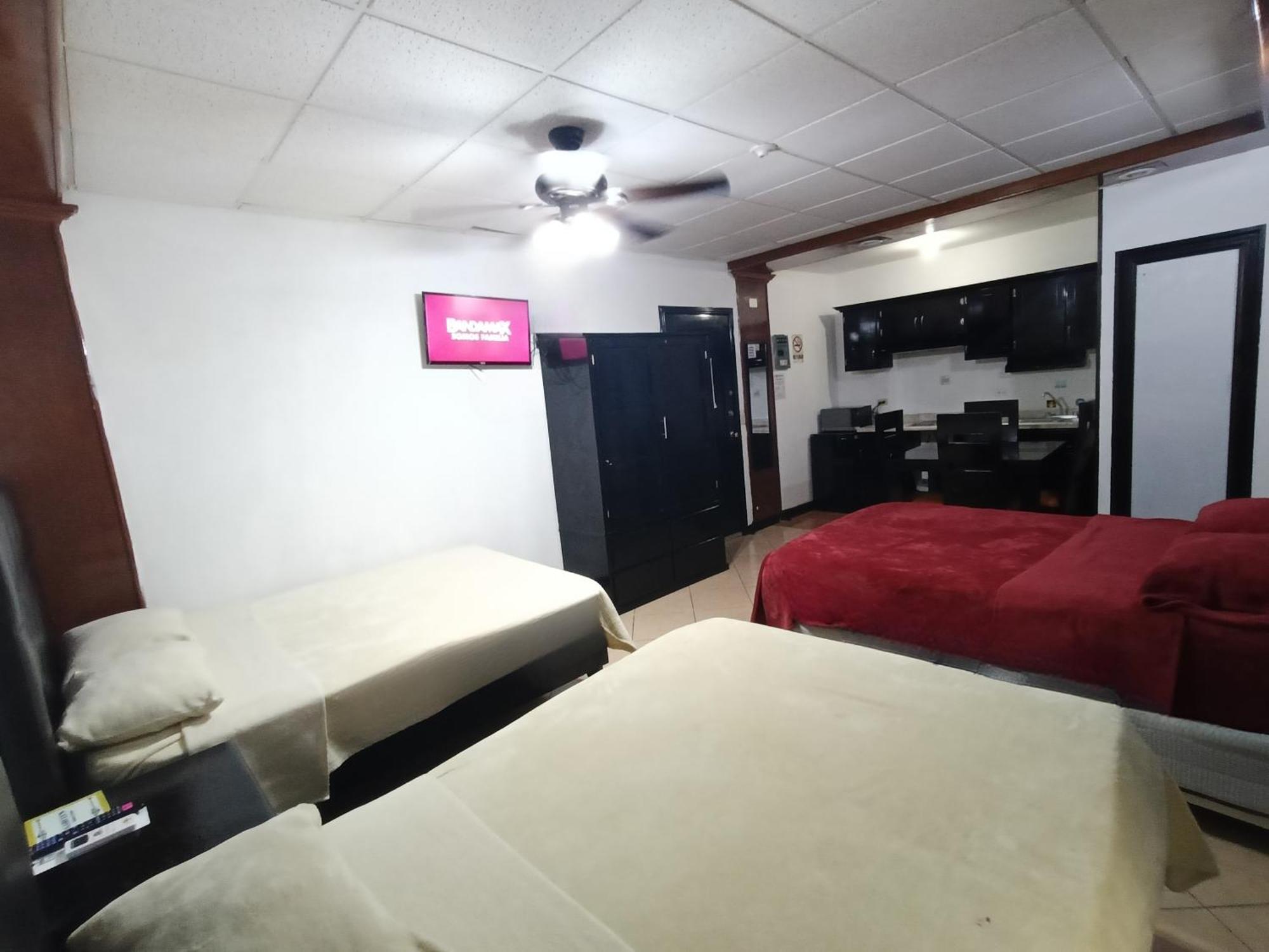 Hotel Garcias Suites, Linares Ngoại thất bức ảnh